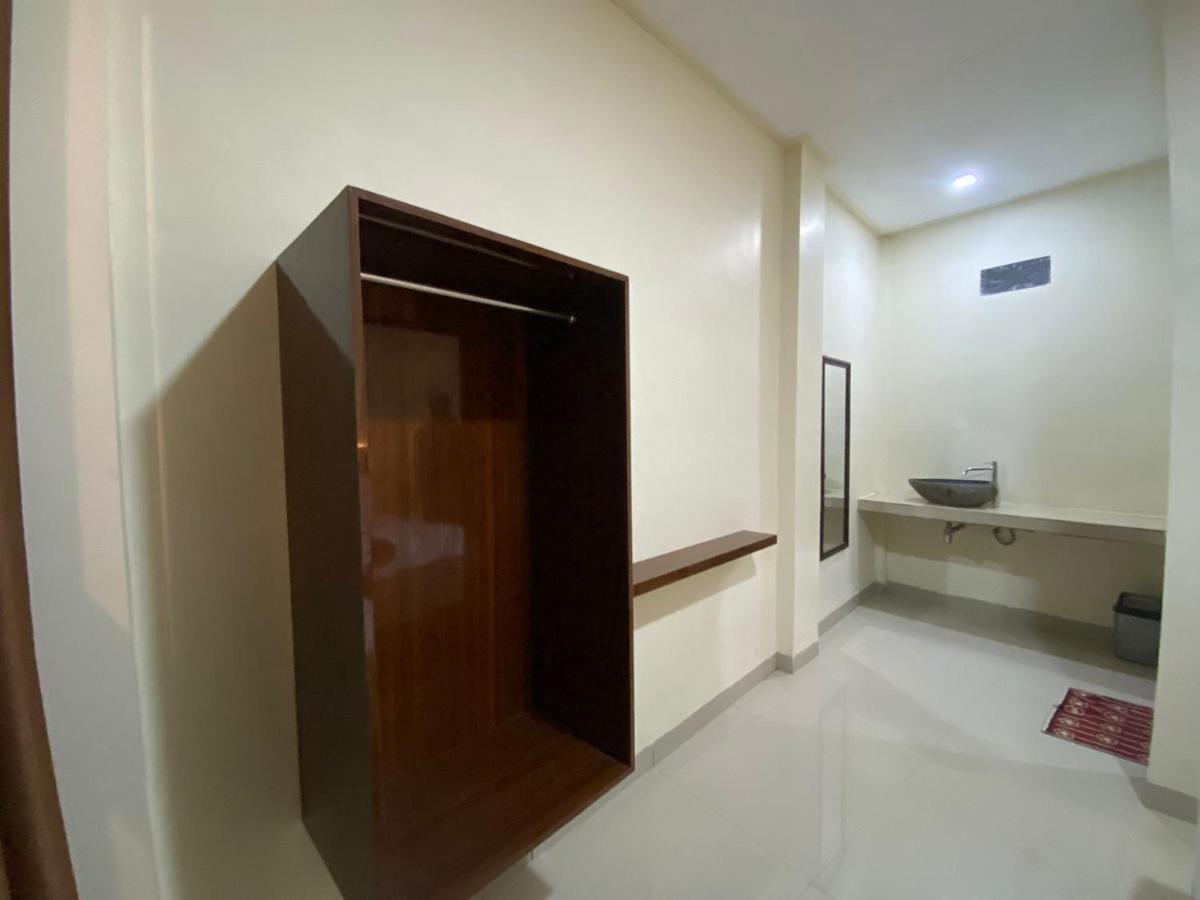 Naja Homestay Gili Trawangan Luaran gambar