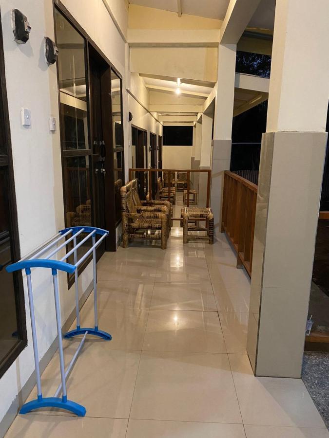 Naja Homestay Gili Trawangan Luaran gambar